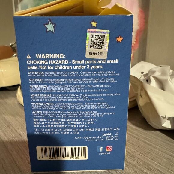 Pop Mart Twinkle Twinkle Be a Little Star Series - Haircut - Picture 2 of 3